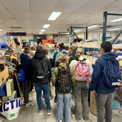 De 5e deelname aan AdoptIDee was er één om niet snel te vergeten. Voor het eerst deden ook drie brugklassen van het voortgezet onderwijs mee! - Adoptidee